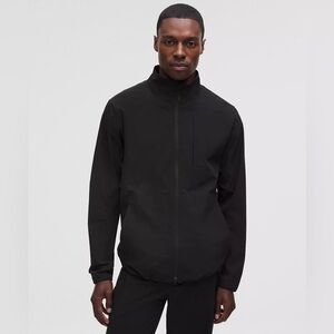 #168 LULULEMON Sojourn Windbreaker Jacket P 19” L 28”